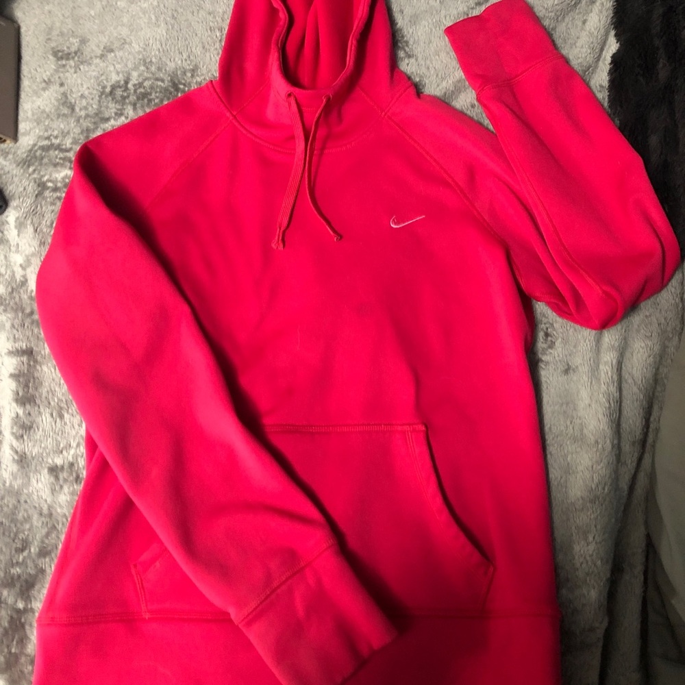 Nike therma fit hoodie